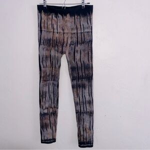 😍 Thick High Rise Leggings OS / Large Tie Dye Batik Soladite High Rise Foldover